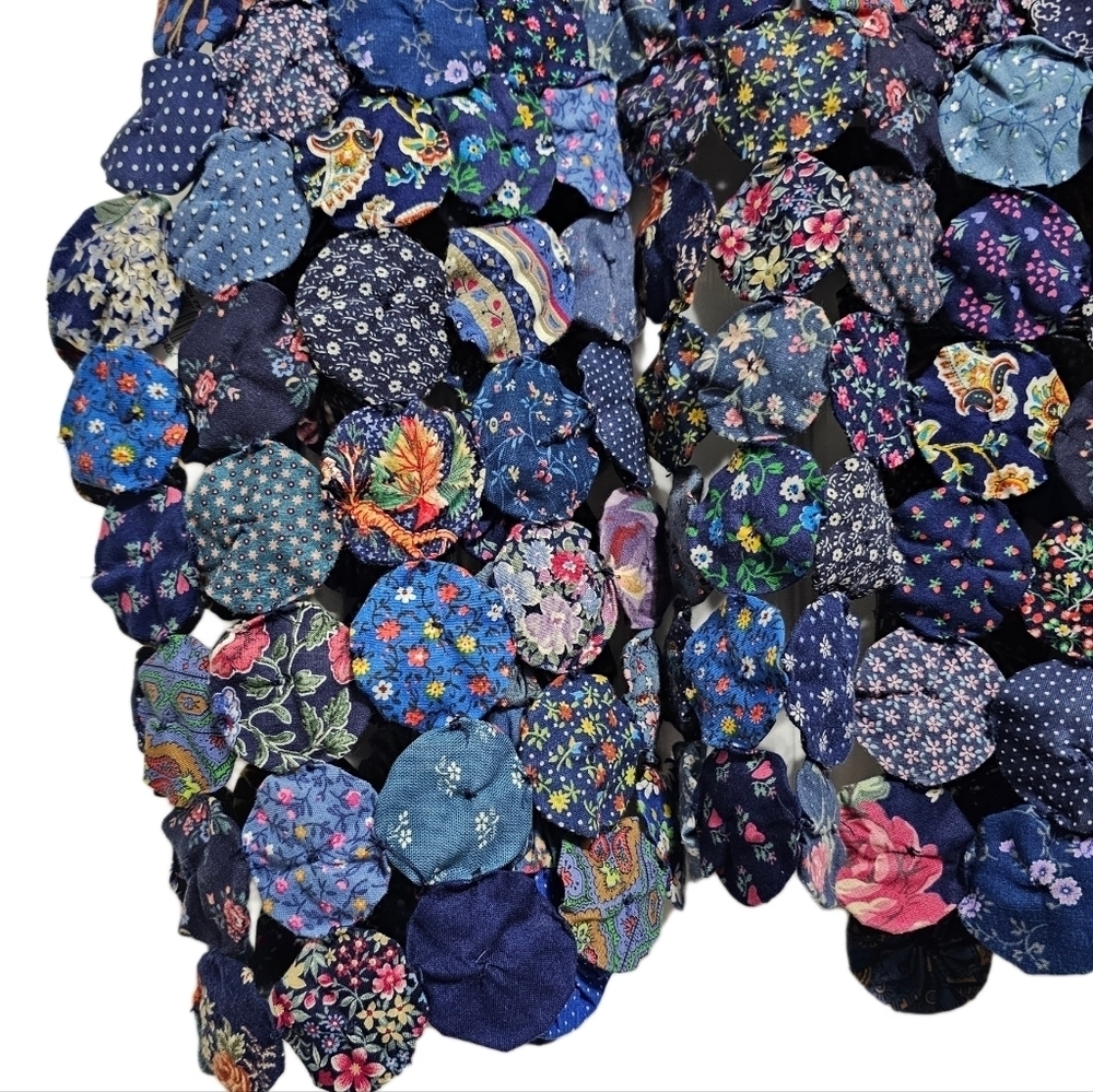 Vintage Quilted Barn blue open vest floral paisley yo-yo style top - Picture 10 of 16